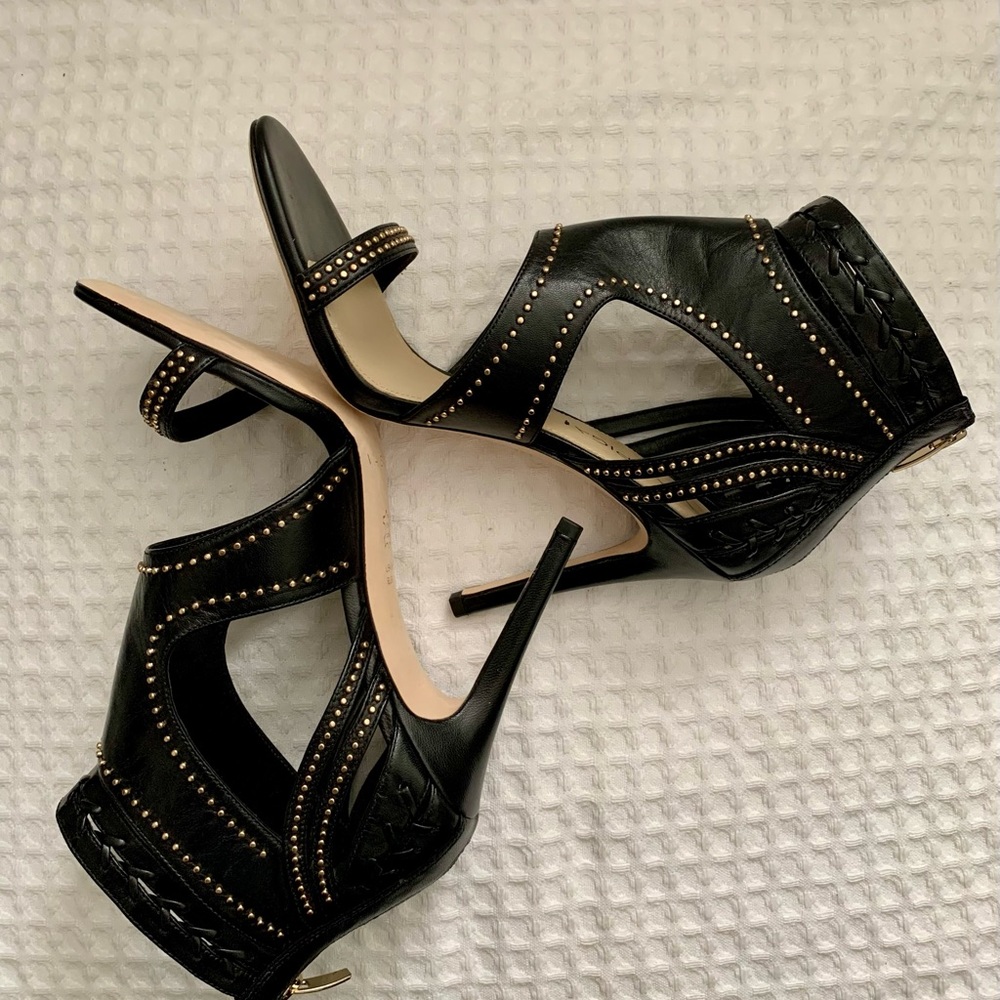 VIA SPIGA Taletha Heel Sandals. Size 8 1/2. Moto style heels.
